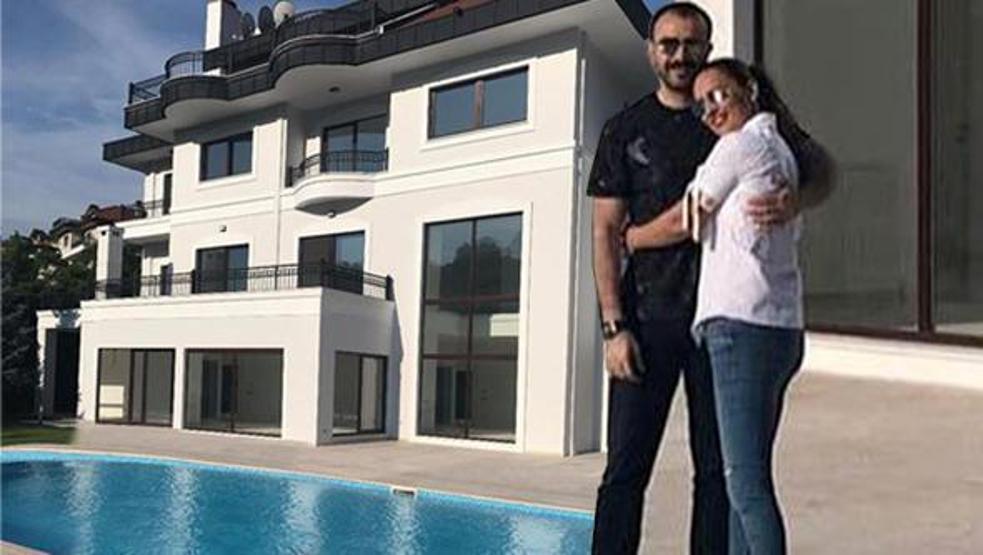 İşte Demet Akalının evinde haczedilen eşyalar