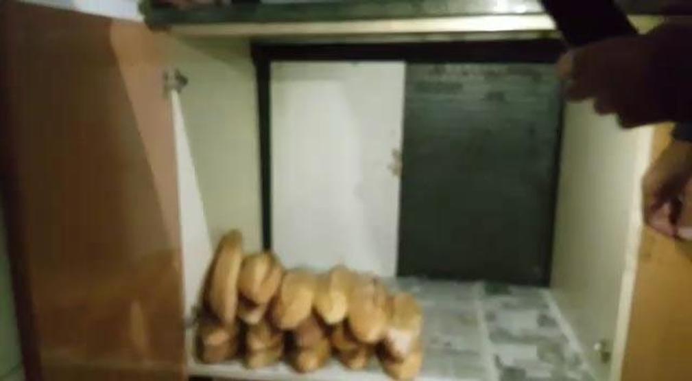 Tombala makinesini ekmek dolabına saklamışlar