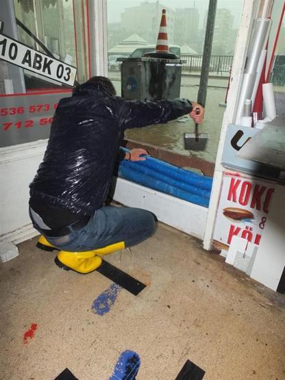 Bandırma’da sel felaketi