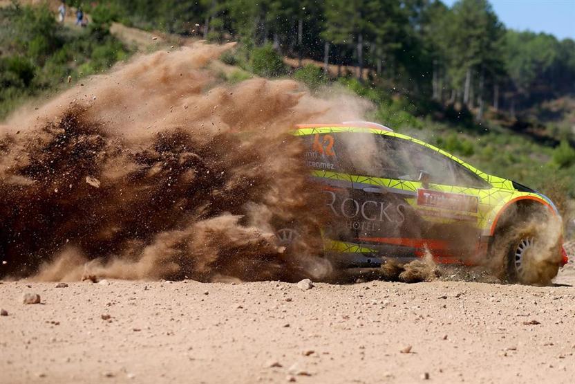 WRC Türkiye Rallisinde Thierry Neuville zirvede