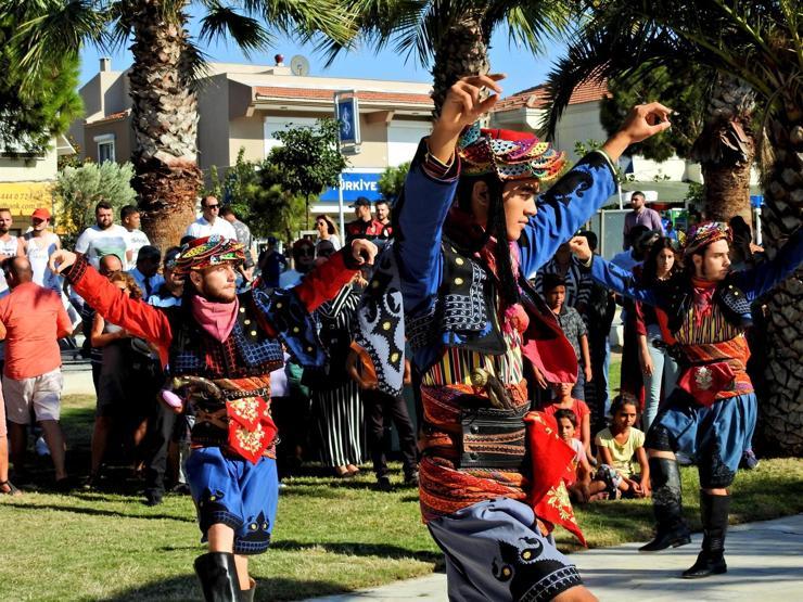 Alaçatının düşman işgalinden kurtuluşu coşkuyla kutlandı