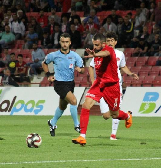 Balıkesirspor-Ümraniyespor maçı iptal edildi