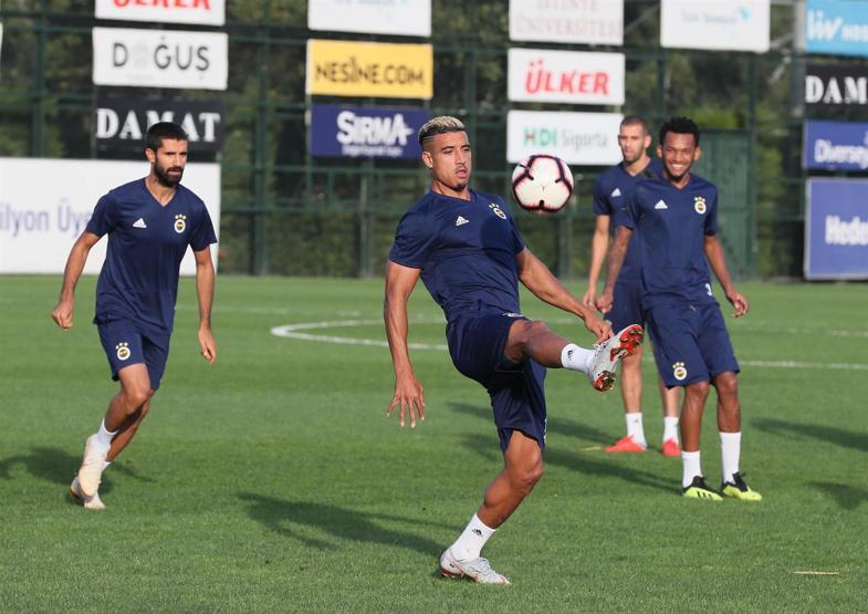Fenerbahçe - Beşiktaş maçı 11leri netleşiyor