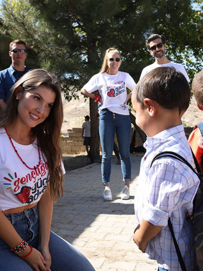Amanda Cerny Kapadokya’da
