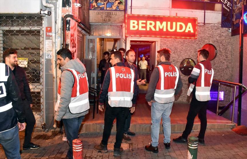 Kadıköyde helikopter destekli narkotik uygulaması