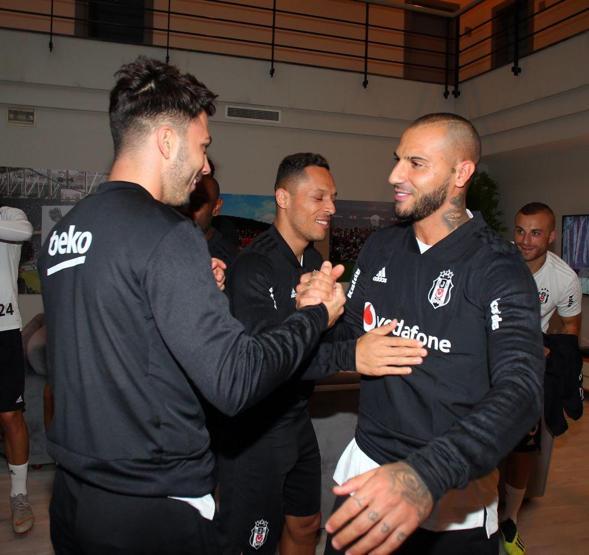 Ricardo Quaresmaya doğum günü kutlaması