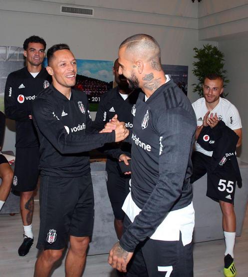 Ricardo Quaresmaya doğum günü kutlaması