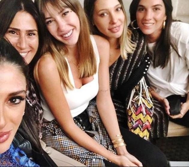 Aslıhan Doğanın baby shower partisine ünlü akını