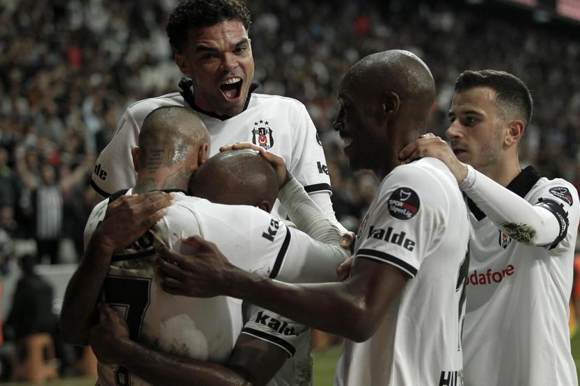 Beşiktaşta Vagner Love coşkusu