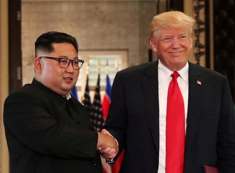 Trump: Kim ile birbirimize aşık olduk