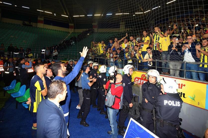 Volkan Demirel ve Mehmet Topal özür diledi