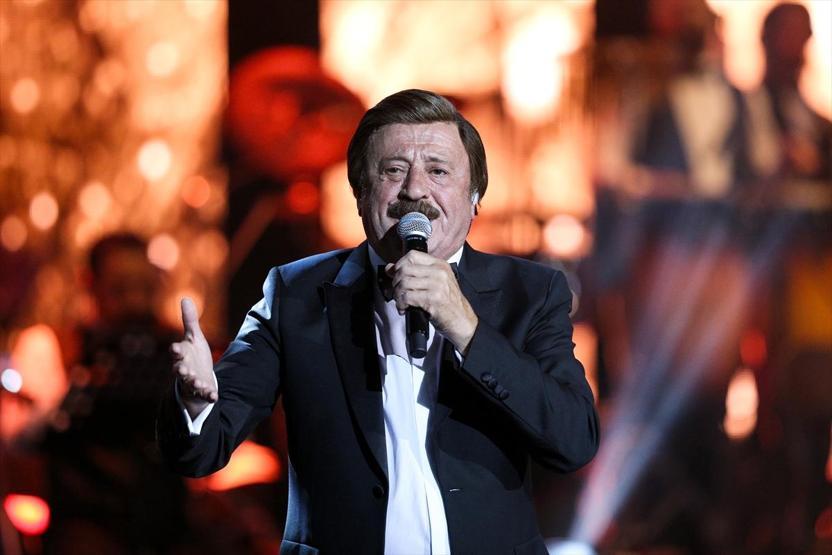 Selami Şahinden Harbiyede Eskimeyen Şarkılar konseri
