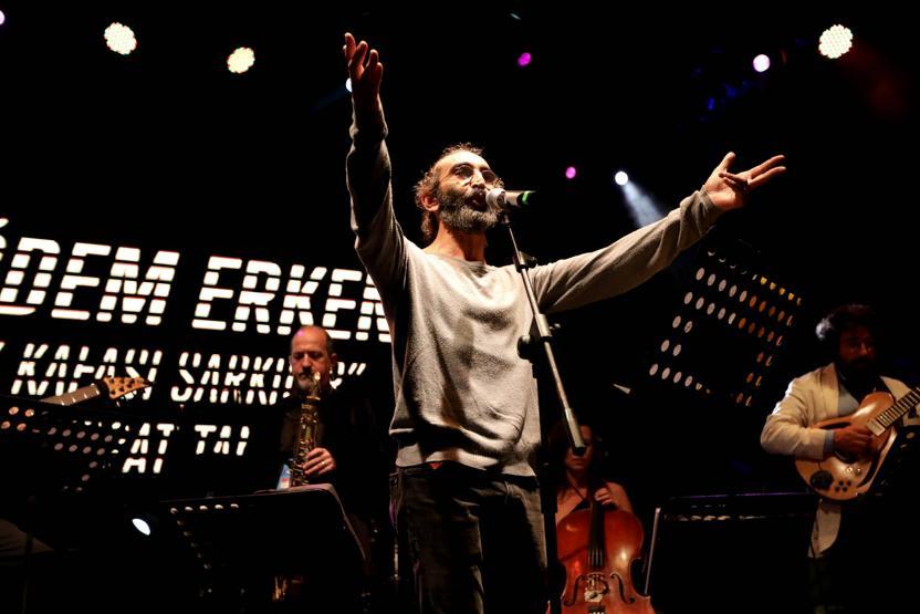 Zuhal Olcaydan Mert Fırat sürprizi: Düet yaptılar