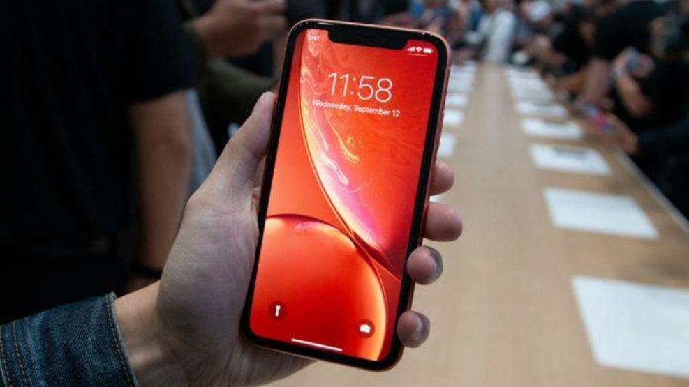 Uygun fiyatlı iPhone onay aldı