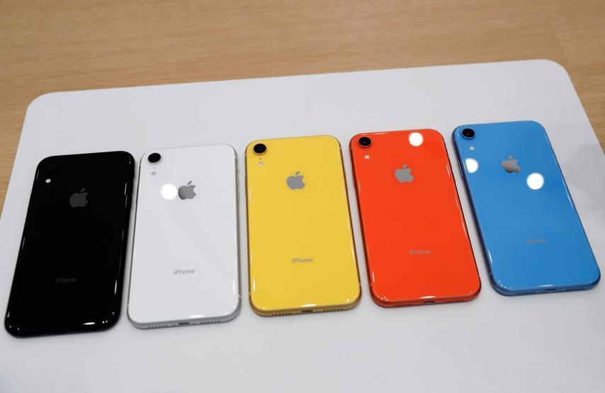 Uygun fiyatlı iPhone onay aldı