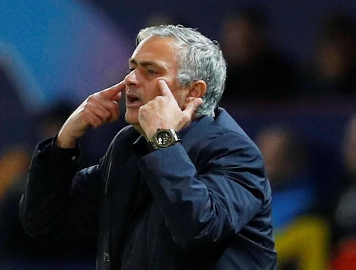 Mourinhodan Manchester polisine suçlama
