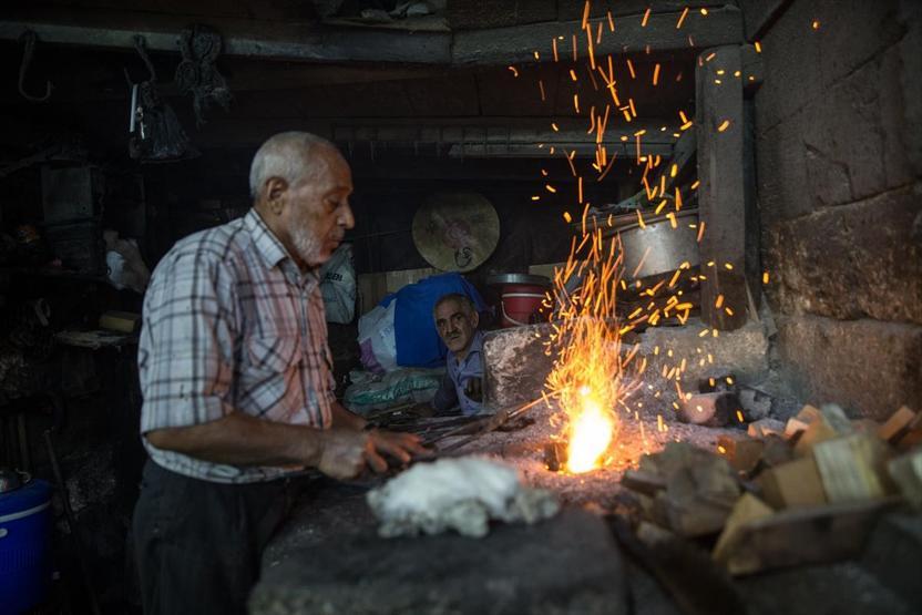 Tarihi çarşının son kalaycısı