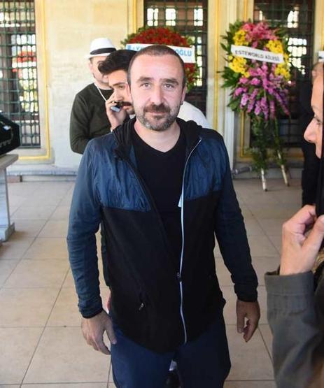 Yıldırım Öcek son yolculuğuna uğurlandı