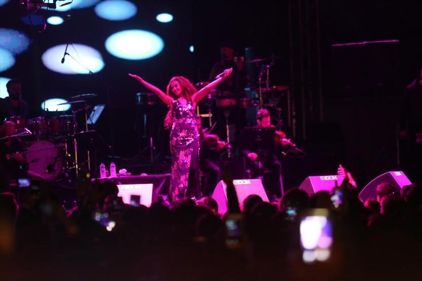 Yıldız Tilbe, Edirnede sevenleriyle buluştu