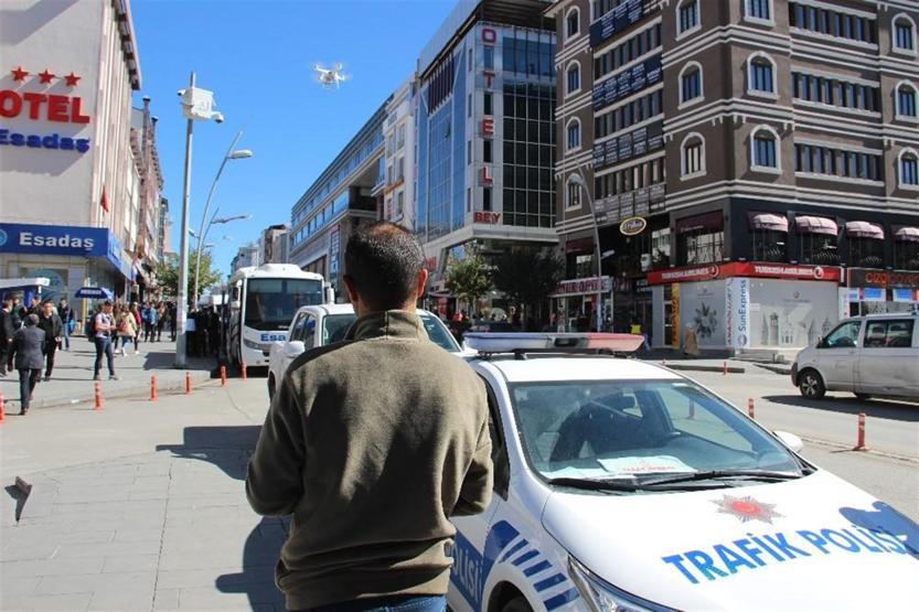 Erzurum’da drone ile trafik denetimi