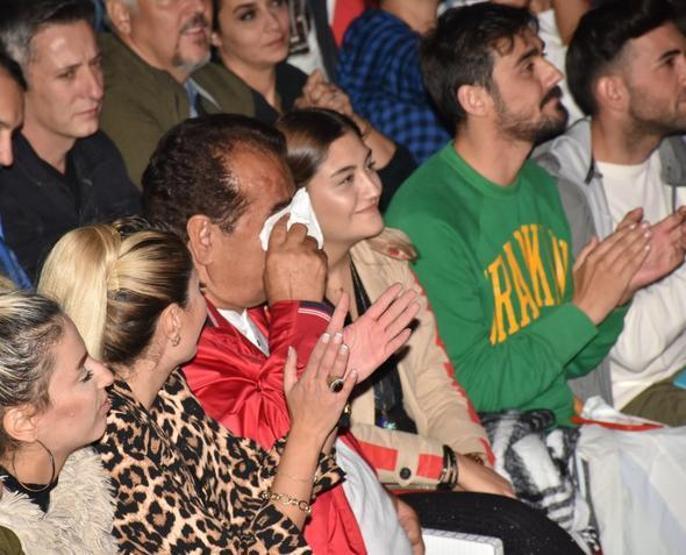 İbrahim Tatlıses gözyaşlarını tutamadı
