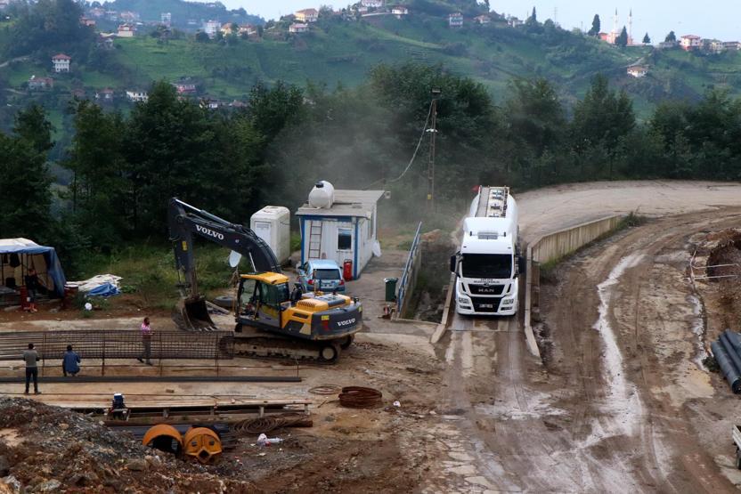 Tabiat parkı bitişiğini çöplük yaptılar