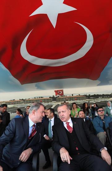 Cumhurbaşkanı Erdoğan komando bröve takma töreninde