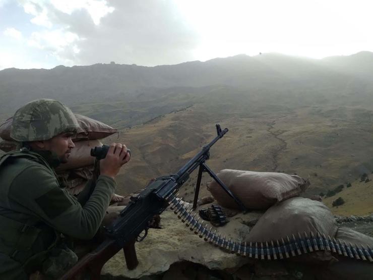 Komandolar, Herekol Dağında PKKlı bırakmadı