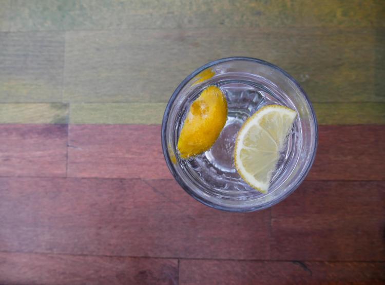 Limonlu su içmek için 6 neden
