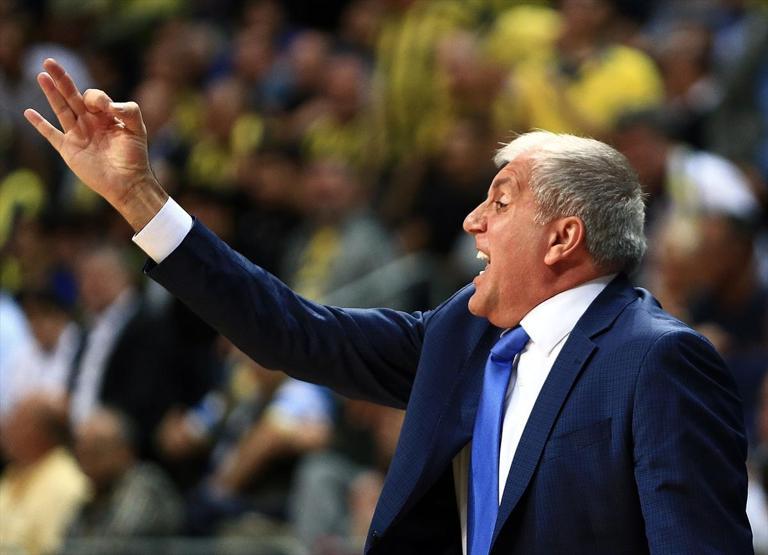 Obradovic yerinde duramadı