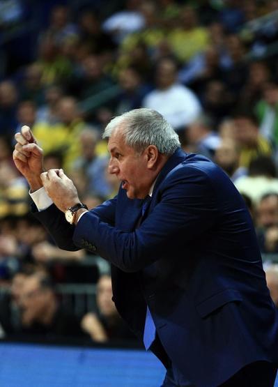 Obradovic yerinde duramadı