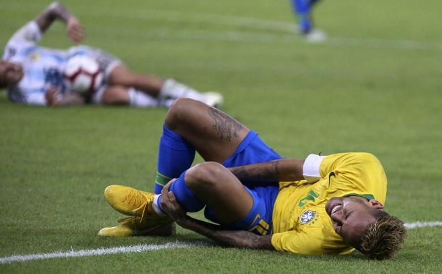 Neymar ile Bruna Marquezine ayrıldı