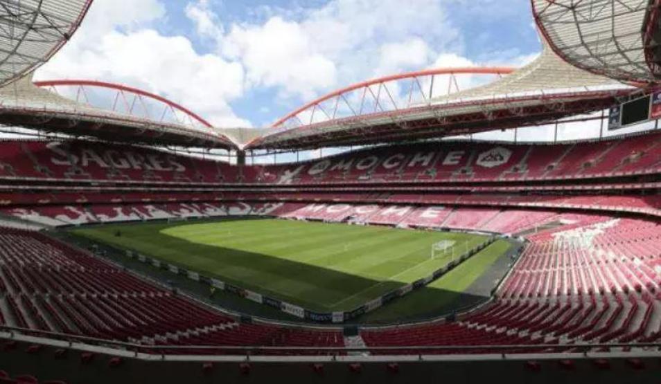 Dünyanın en iyi stadı anketinde Galatasaray zirveden düştü