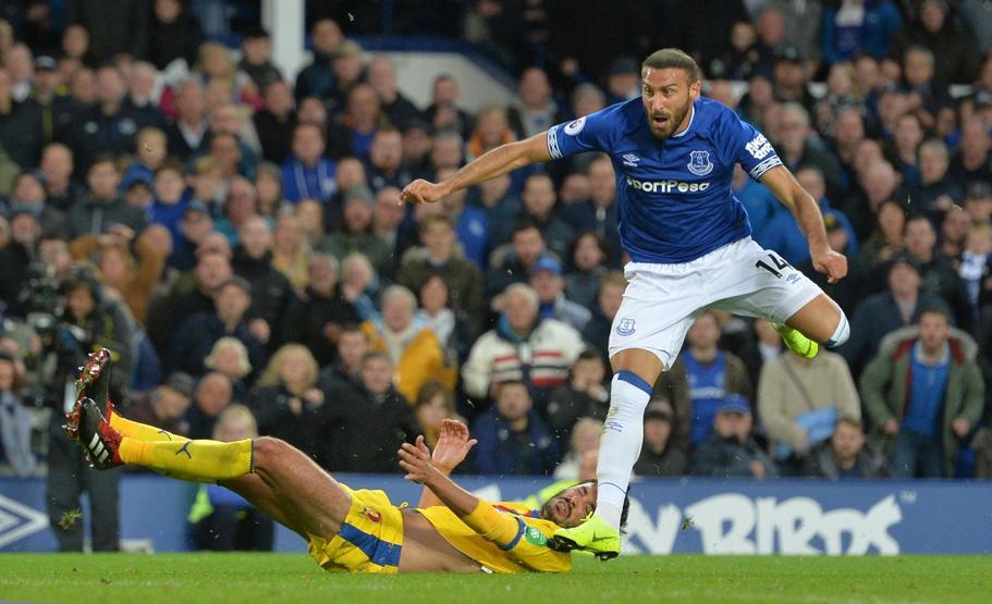 Cenk Tosun yeniden kral