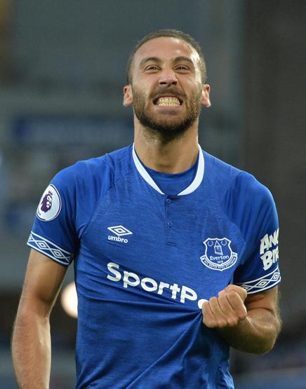Cenk Tosun yeniden kral