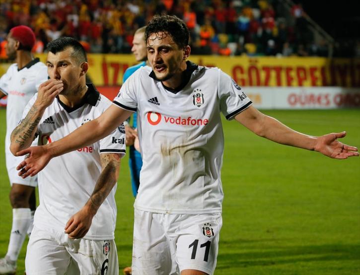Şenol Güneş: Goller bize teslimiyet getirdi
