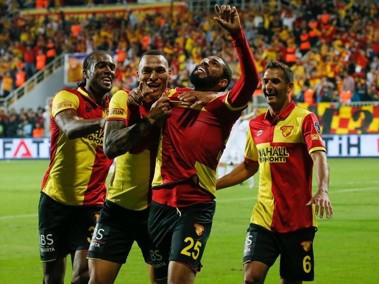 Göztepe Teknik Direktörü Bektaş: Yenemeyeceğimiz rakip yok