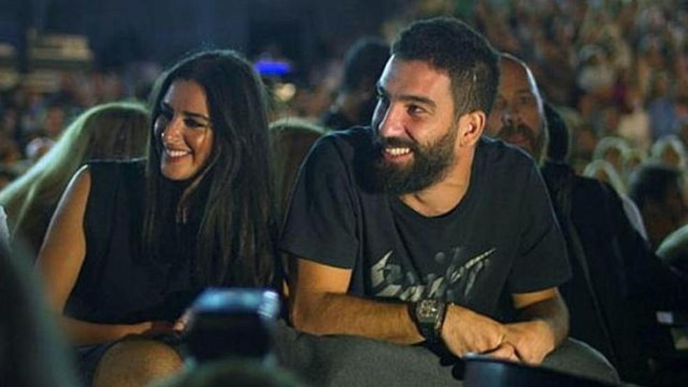 Arda Turan ve Aslıhan Doğanın mutlu günü
