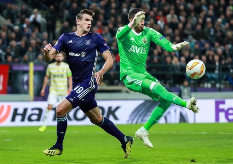 Fenerbahçe yenilgiden geri döndü