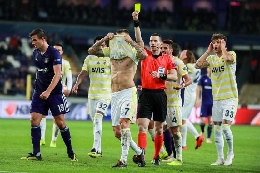 Fenerbahçe yenilgiden geri döndü