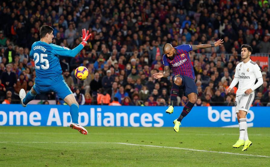 Barcelona Real Madridi barçaladı