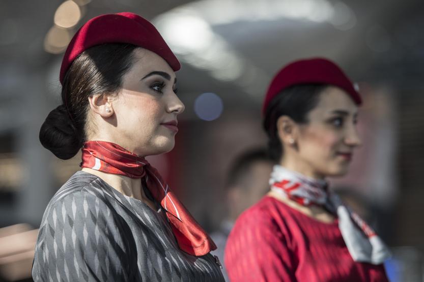İşte THY kabin memurlarının yeni kıyafetleri