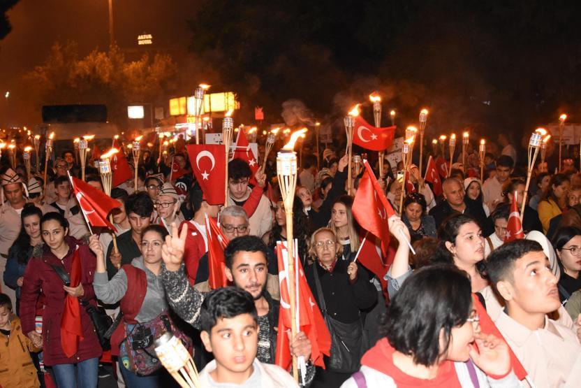 Tüm yurtta Cumhuriyet coşkusu