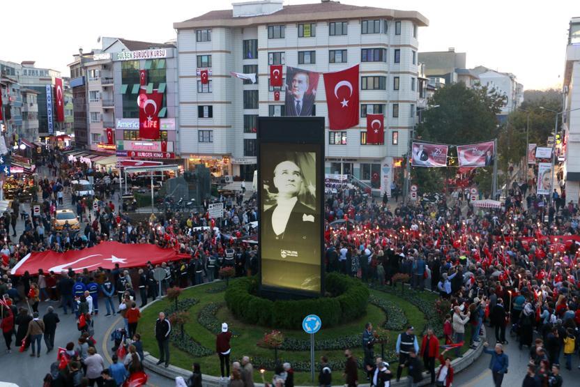 Tüm yurtta Cumhuriyet coşkusu