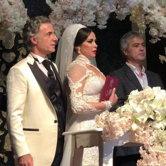 Murat Parasayar ve Burçin Özevin evlendi