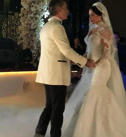 Murat Parasayar ve Burçin Özevin evlendi