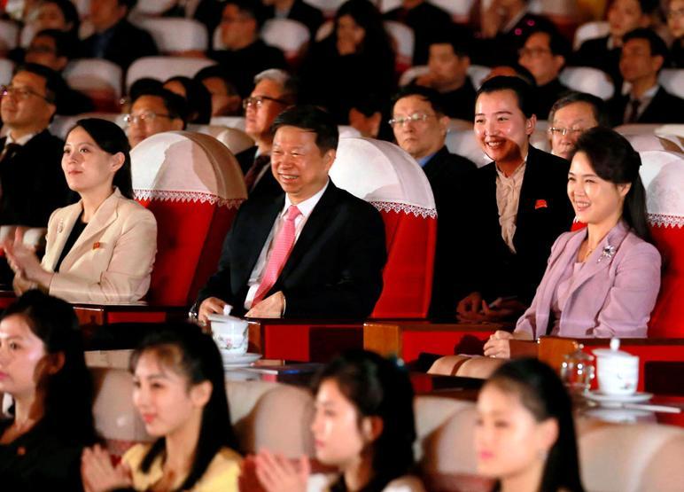 Kim Jong-un karısının uyması gereken kurallar