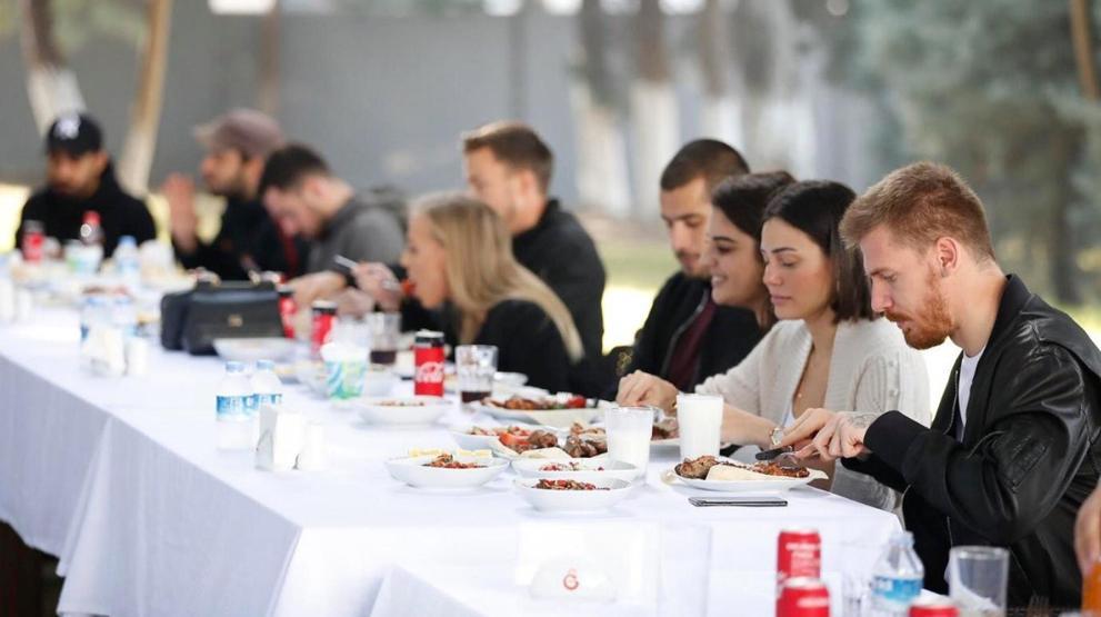 Derbi öncesi Galatasaraya şok