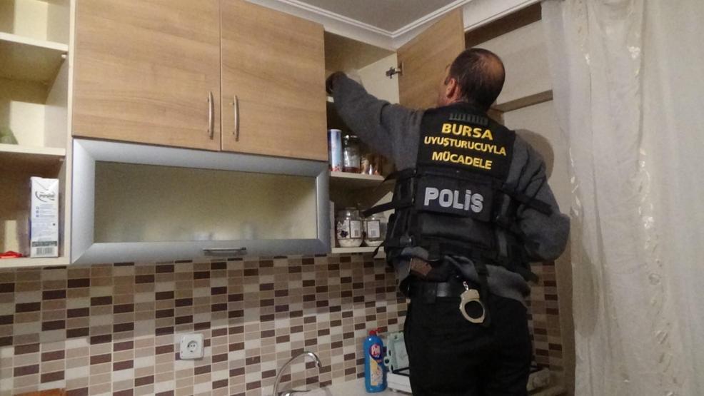 Lüks villada tomar tomar paralar bulundu