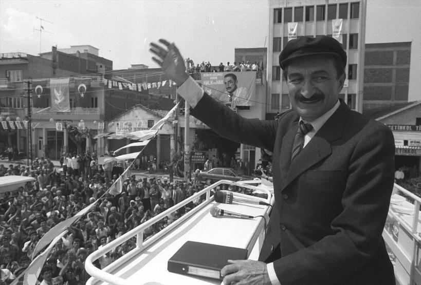 Bülent Ecevit 12. ölüm yıl dönümünde anılıyor